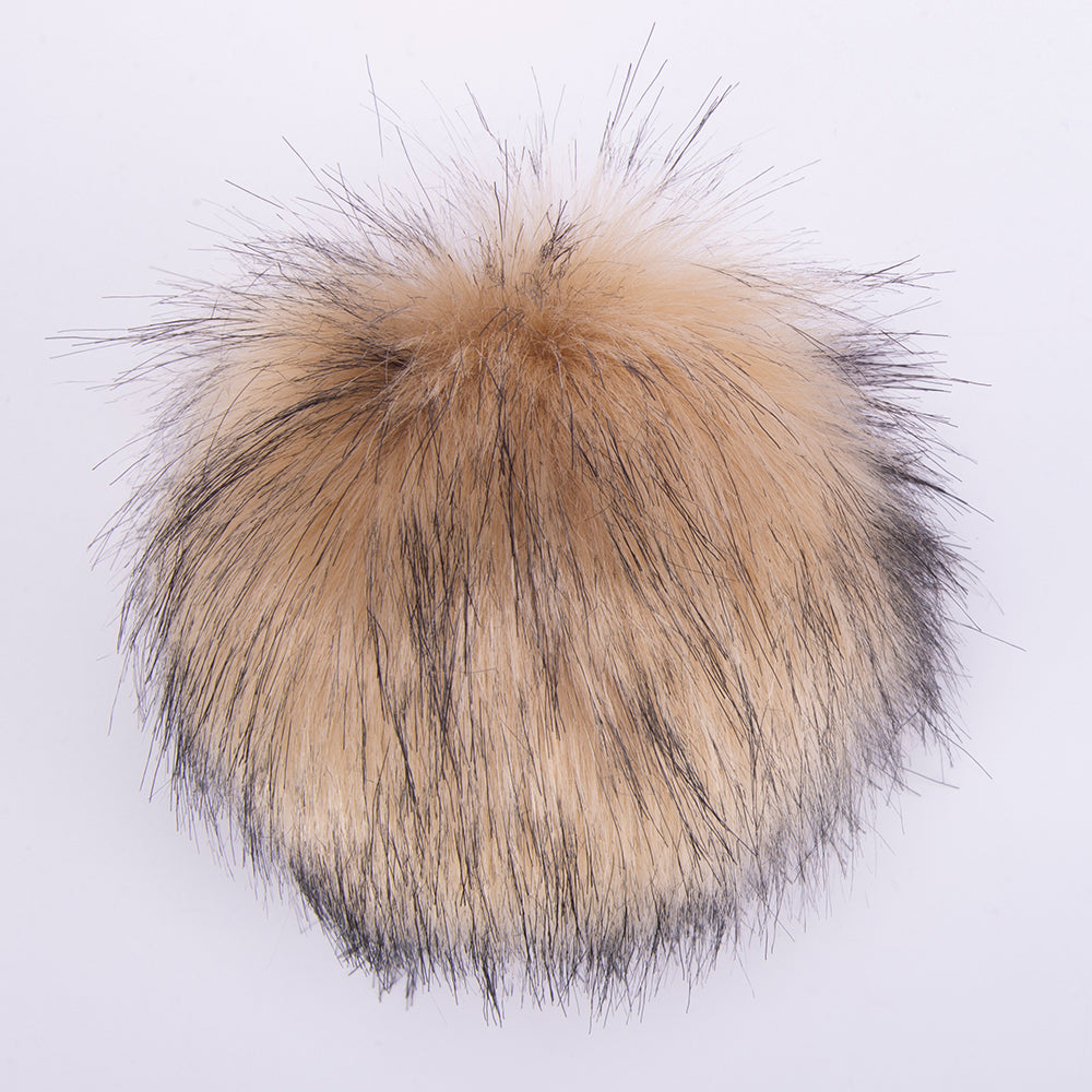 FURRY POMPONS