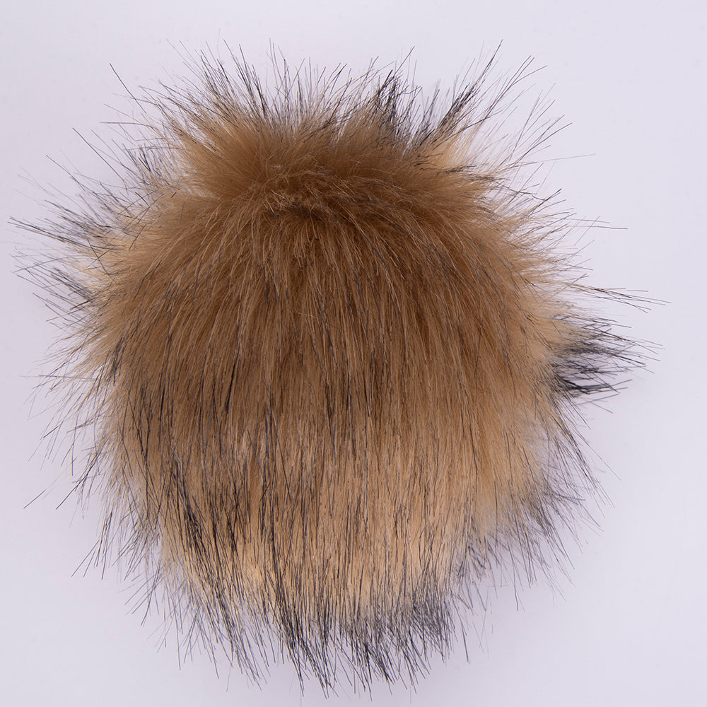 FURRY POMPONS