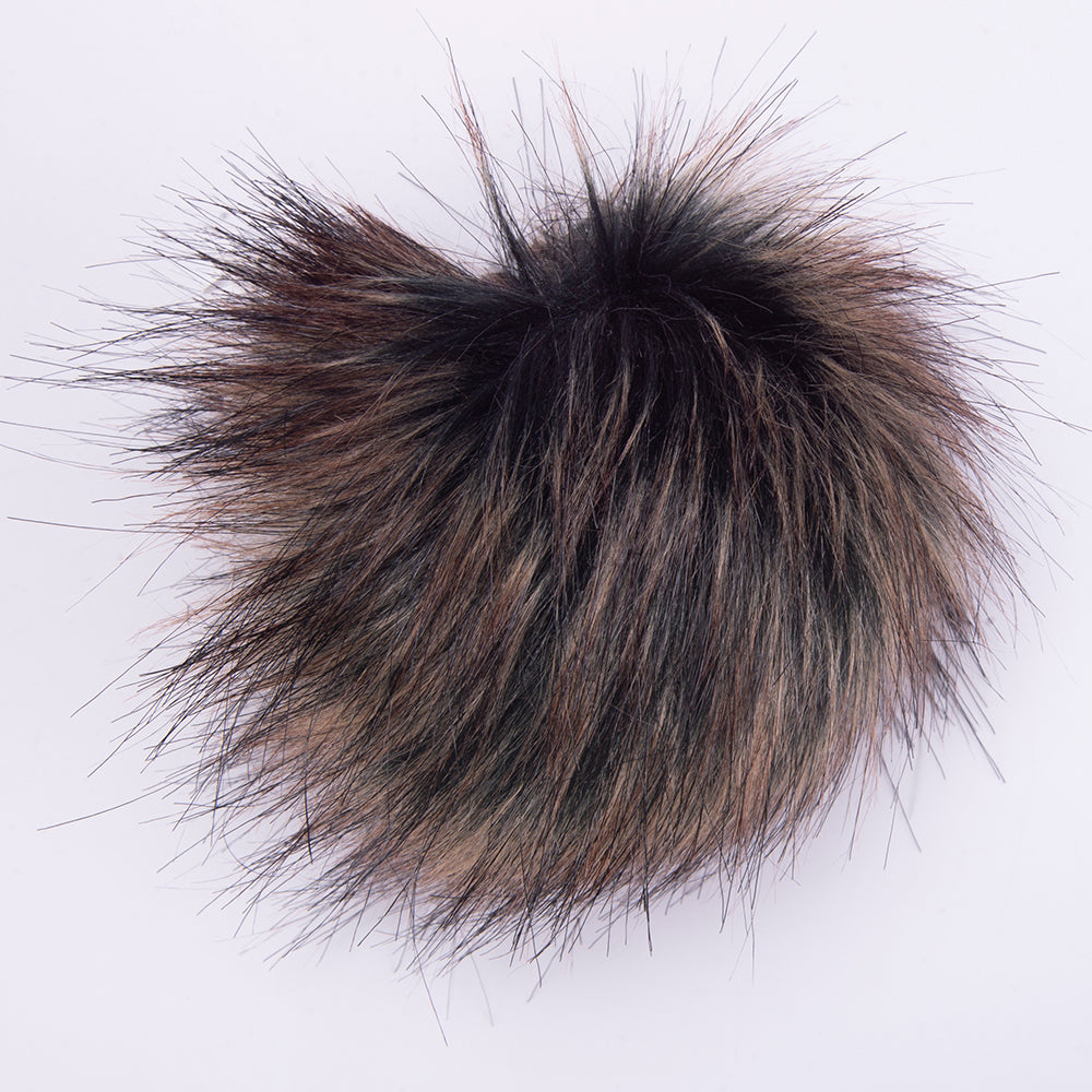 FURRY POMPONS