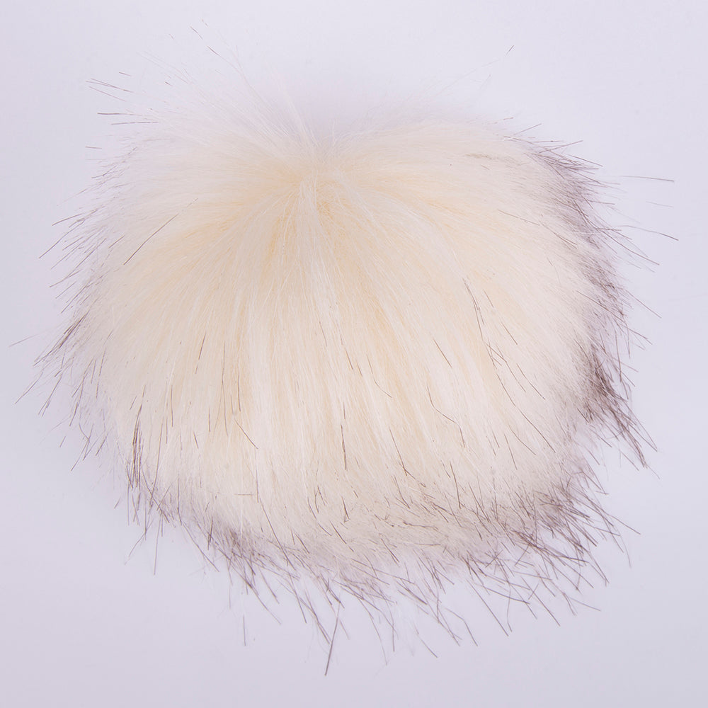 FURRY POMPONS