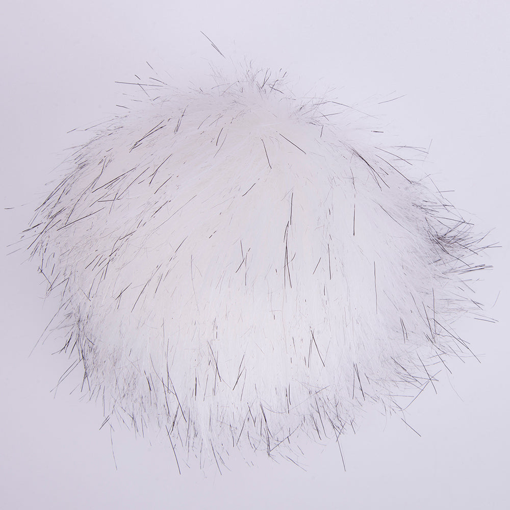 FURRY POMPONS